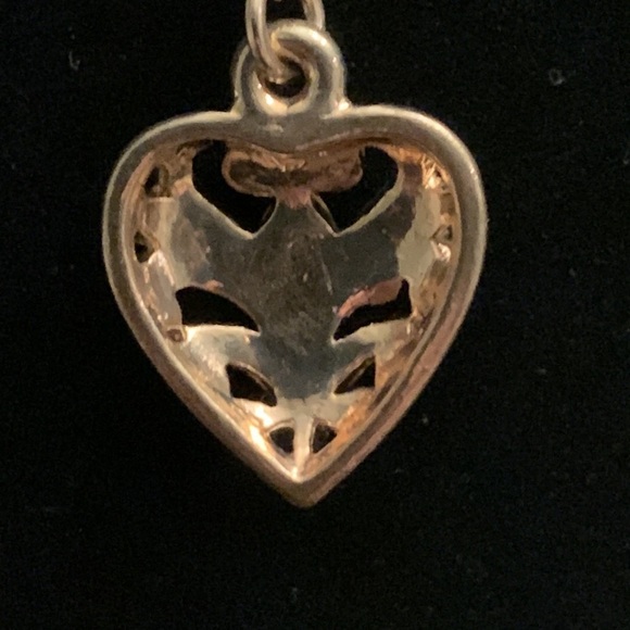 Vintage Gold Tone Necklace with Filigree Heart Pendant 17” - Picture 9 of 11